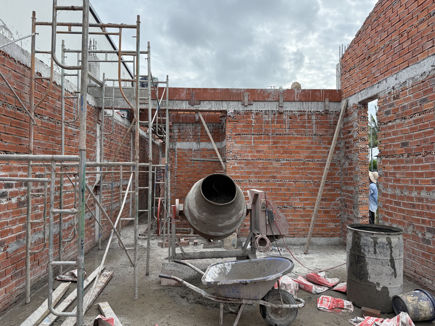 Hình ảnh thi công thực tế — Nhà của Ngoại. — ảnh 3