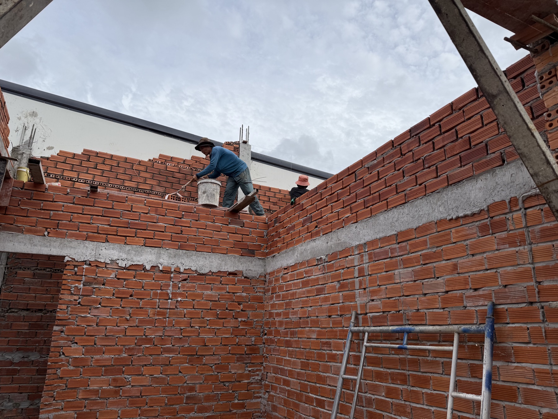 Hình ảnh thi công thực tế — Nhà của Ngoại. — ảnh 10